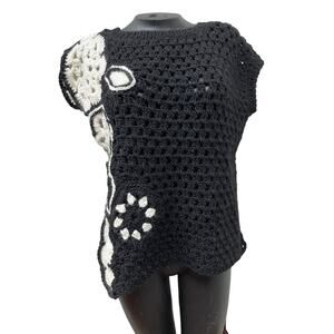 Of Handmade Flower Vest in Black & Cream OS